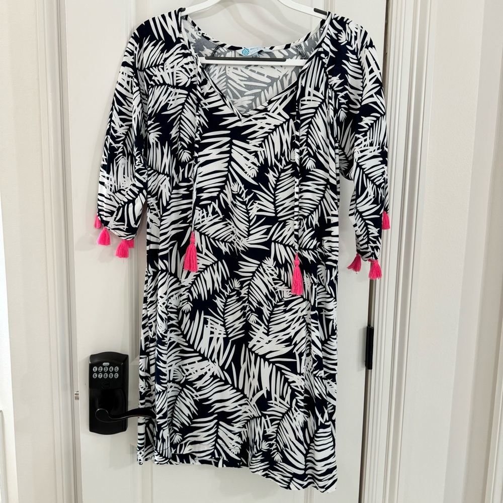 Escapada cover up with tassels